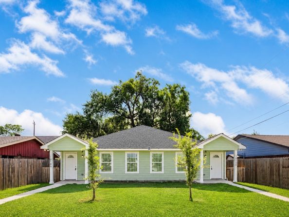 1010 Clinton Park Street A/B, Houston TX 77029