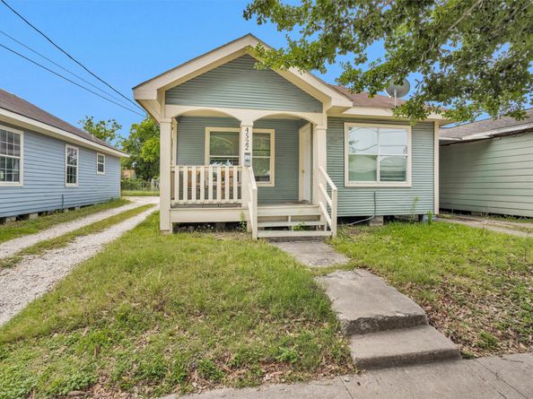 4522 Canal Street, Houston TX 77011
