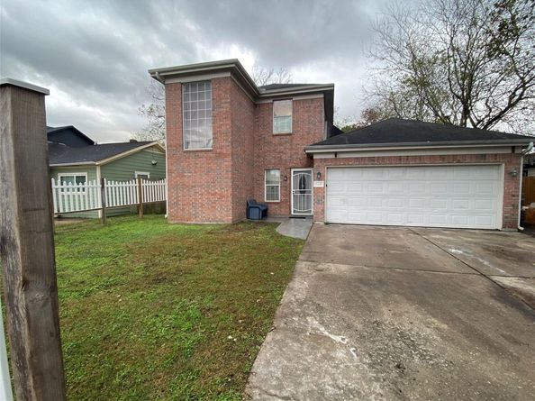 5330 Longmeadow Street, Houston TX 77033