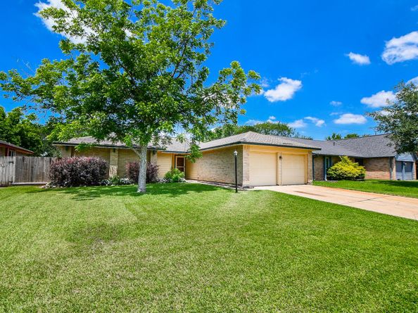 931 Mayweather Lane, Richmond TX 77406