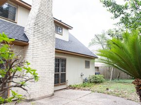 10111 Kerrwood Lane, Houston TX 77080