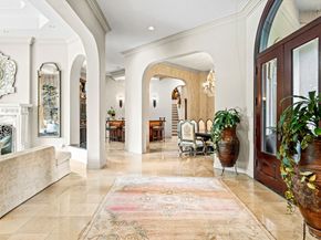 6 Mott Lane, Houston TX 77024