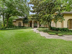 6 Mott Lane, Houston TX 77024