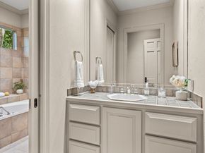 6 Mott Lane, Houston TX 77024