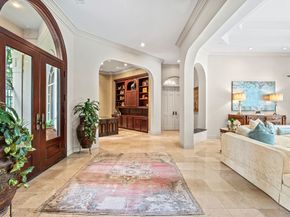 6 Mott Lane, Houston TX 77024