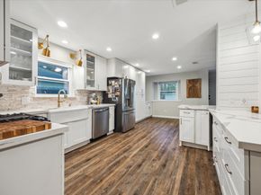 9710 Bob White Drive, Houston TX 77096