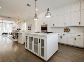 4317 Blossom Street B, Houston TX 77007