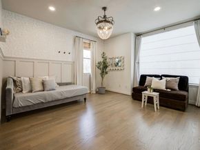 4317 Blossom Street B, Houston TX 77007
