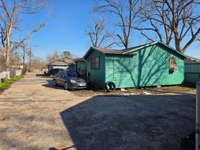 7309 Lockwood Drive, Houston TX 77016