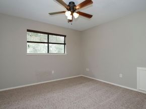 1 Greeningdon Street, The Woodlands TX 77381