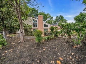12800 Briar Forest Drive 70, Houston TX 77077