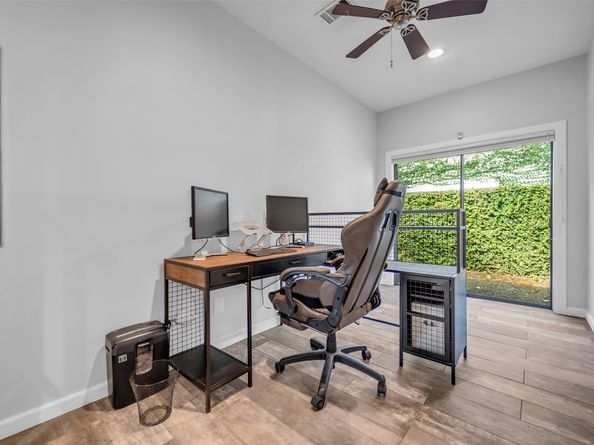 12800 Briar Forest Drive 70, Houston TX 77077