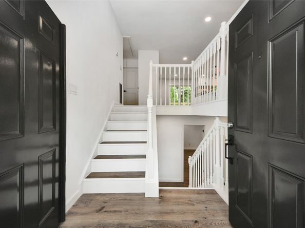 33 Kittiwake Court, The Woodlands TX 77380