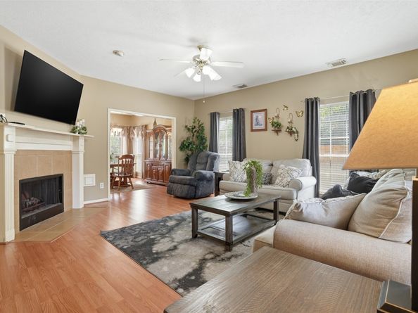 14603 Wynbourn Way, Houston TX 77083