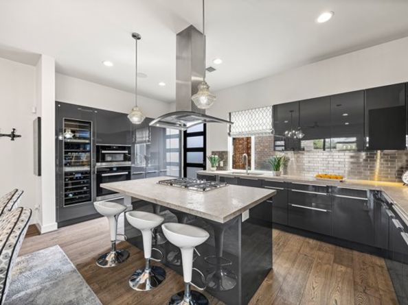 3207 Royal Courtside Avenue, Houston TX 77082