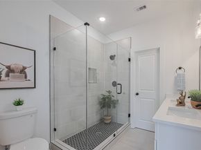 2120 Creston Drive A/B, Houston TX 77088