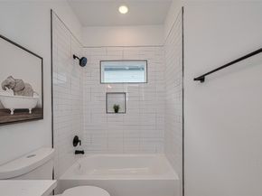 2120 Creston Drive A/B, Houston TX 77088
