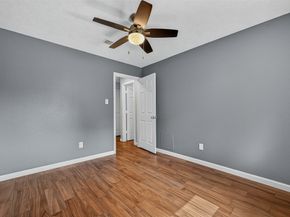 2719 Flintrock Circle, Houston TX 77067