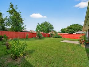 2719 Flintrock Circle, Houston TX 77067