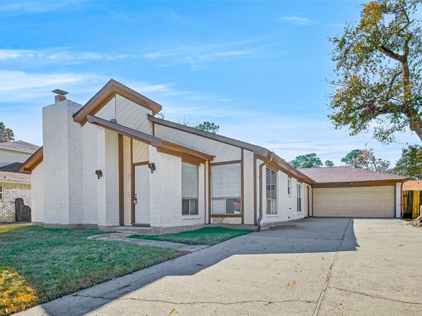 2406 Deasa Drive, Spring TX 77373
