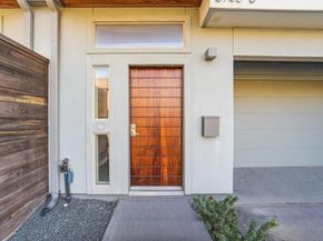 5905 Kiam Street B, Houston TX 77007