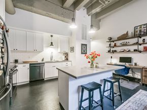 705 Main Street 321, Houston TX 77002