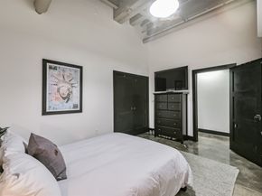 705 Main Street 321, Houston TX 77002