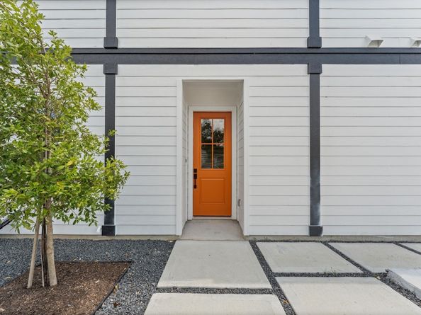 4744 Martin Hill Street, Houston TX 77018