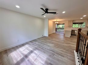 2047 Aspen Glade Drive, Houston TX 77339