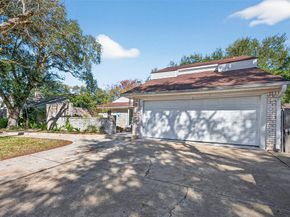 15718 Cascade Point Drive, Houston TX 77084