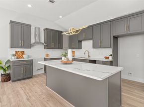 3607 Zephyr Street, Houston TX 77021