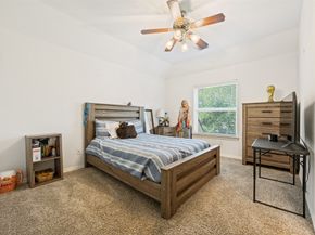 58 S Longsford Circle, Spring TX 77382