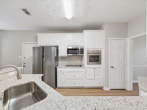 1610 Savannah Drive, Richmond TX 77406