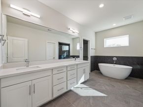 3923 Willowbend Point, Houston TX 77025