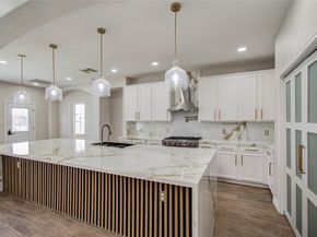 5323 Chatham Hill Lane, Houston TX 77084