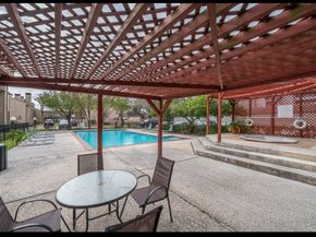 10811 Richmond Avenue 72, Houston TX 77042