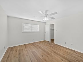 10811 Richmond Avenue 72, Houston TX 77042