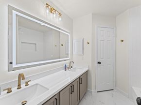 13838 Dentwood Drive, Houston TX 77014