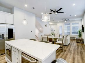 2804 Grand Fountains Drive C, Houston TX 77054