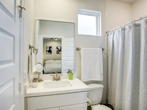 2804 Grand Fountains Drive C, Houston TX 77054