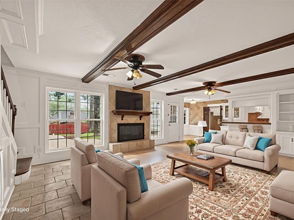 2214 Cedar Falls Drive, Houston TX 77339