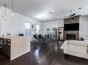 5715 Larkin Street D, Houston TX 77007