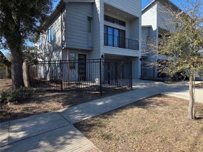 6642 Del Rio Street, Houston TX 77021