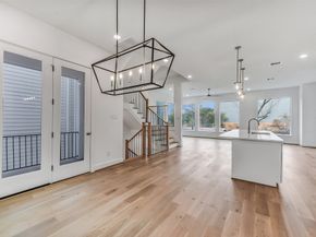 806 Fisher Street C, Houston TX 77018