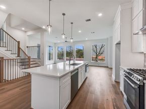 806 Fisher Street C, Houston TX 77018