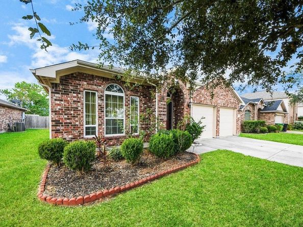 13918 Goodridge Drive, Houston TX 77048