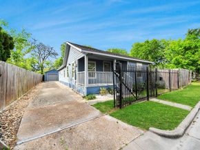1322 E 36th Street, Houston TX 77022