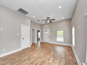 1322 E 36th Street, Houston TX 77022