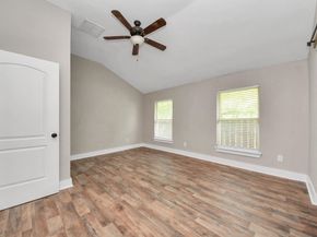 1322 E 36th Street, Houston TX 77022