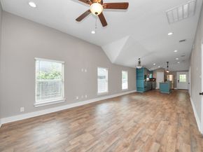 1322 E 36th Street, Houston TX 77022
